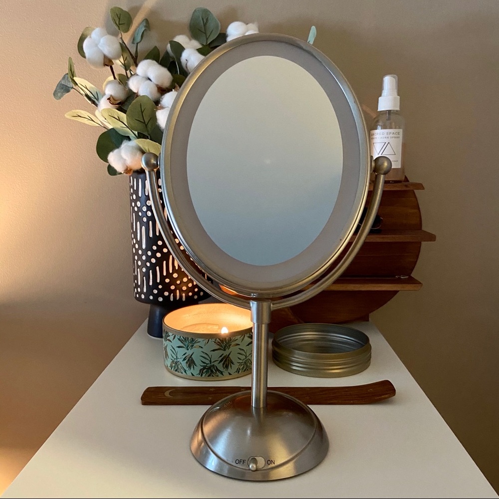 Conair Lighted Makeup Mirror